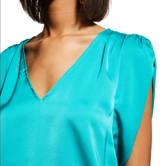 RAMY BROOK Devin V-Neck Satin Top - Picture 2 of 4